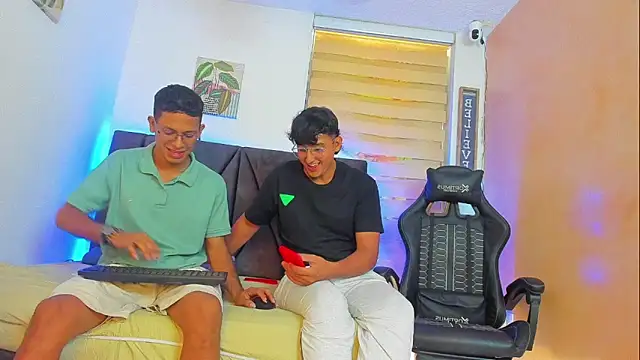 Snapshot of StellayDrake chatting on 03-02-26, 01:40 StellayDrake online show from 03-02-26, 01:40