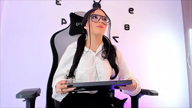 melisa meow  online show from 02-02-26, 03:00