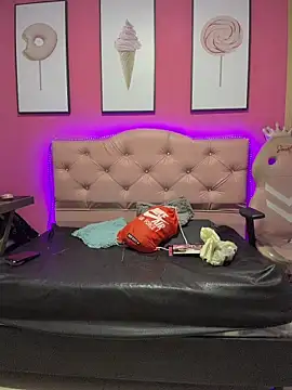 Karolaiin LS online show from 03-10-26, 07:41