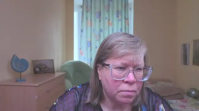 Emma Eclipsee online show from 03-04-26, 10:32