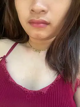 yuii-717 online show from 04-22-26, 10:06