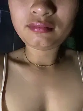 yuii-717 online show from 04-22-26, 11:17