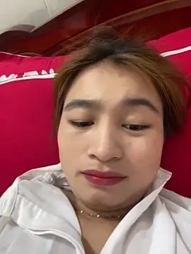 yuii-717 online show from 04-28-26, 05:34