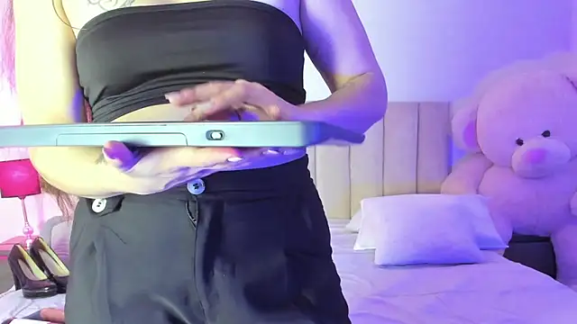 AmberRaiden online show from 02-19-26, 03:35