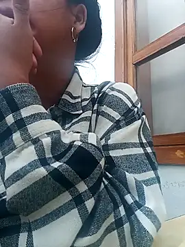 MeelFox online show from 03-19-26, 12:42