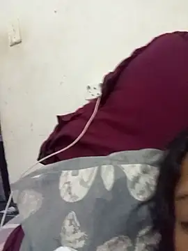 loveofpetitegirls34 online show from 04-23-26, 03:25