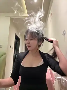 LXR77887 online show from 04-27-26, 08:23