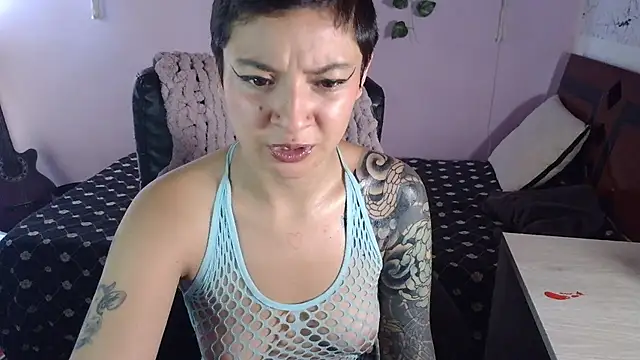 Snapshot of juaaanaaa chatting on 02-13-26, 12:12 juaaanaaa online show from 02-13-26, 12:12