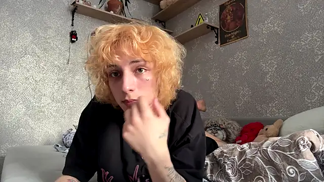 Snapshot of Fred_bucks chatting on 02-24-26, 08:12 Fred bucks online show from 02-24-26, 08:12