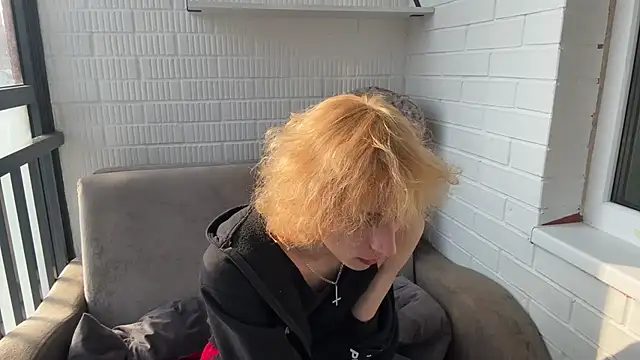 Snapshot of Fred_bucks chatting on 03-13-26, 10:44 Fred bucks online show from 03-13-26, 10:44