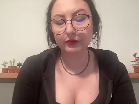 Snapshot of DorothyJoy chatting on 02-09-26, 07:12 DorothyJoy online show from 02-09-26, 07:12