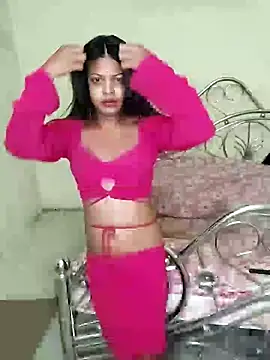 Snapshot of Decent_girl01 chatting on 06-12-26, 12:15 Decent girl01 online show from 06-12-26, 12:15