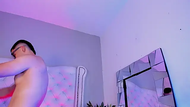 valenssio moretti online show from 02-24-26, 09:46