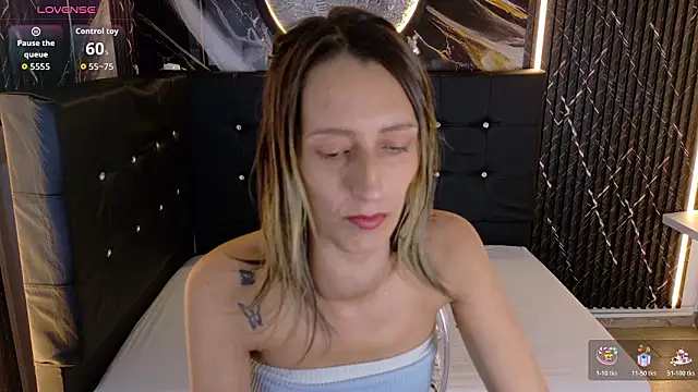 Karolyn rousse online show from 02-27-26, 12:05