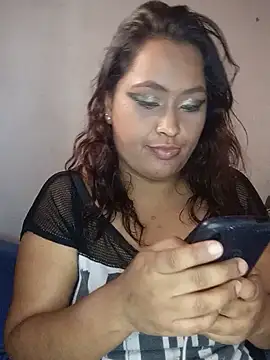 Snapshot of lilibetth chatting on 06-15-26, 09:17 lilibetth online show from 06-15-26, 09:17