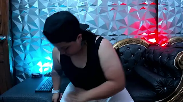 Carolina-Lenon online show from 03-07-26, 08:50