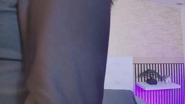 Snapshot of Elizabeth_Ferrer chatting on 03-05-26, 11:50 Elizabeth Ferrer online show from 03-05-26, 11:50