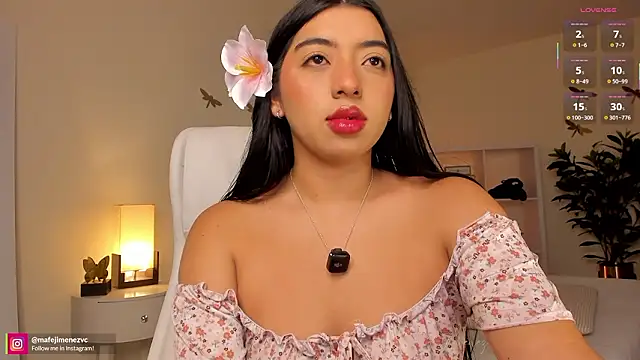 missvancouver online show from 03-05-26, 12:45