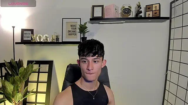 Patrick Howland  online show from 04-26-26, 03:04