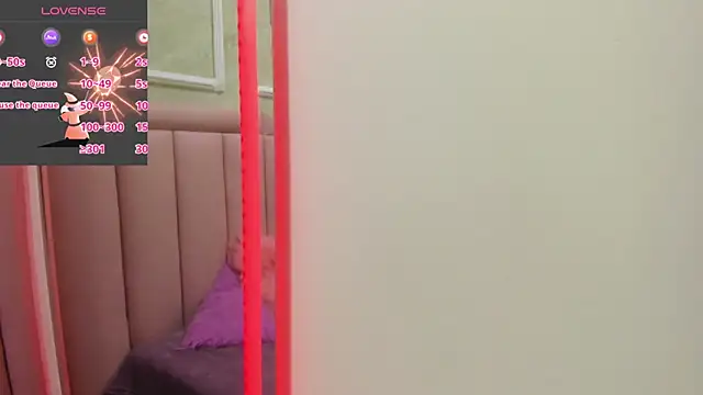 Raven love online show from 04-21-26, 08:01