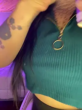 Annie Alicee online show from 03-26-26, 02:11