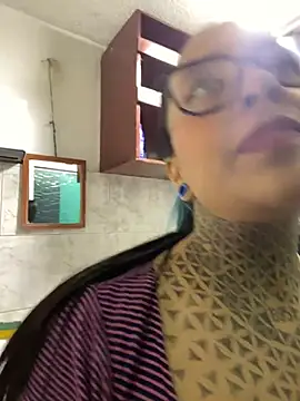 Annie Alicee online show from 07-16-26, 02:28