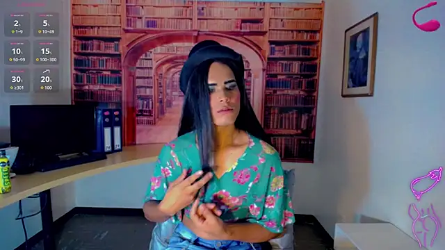 Snapshot of Gata_Salvaje__ chatting on 02-08-26, 03:32 Gata Salvaje online show from 02-08-26, 03:32