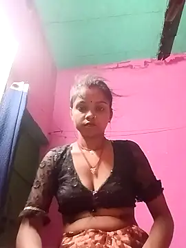 Snapshot of Cut_ikina chatting on 04-25-26, 04:15 Cut ikina online show from 04-25-26, 04:15