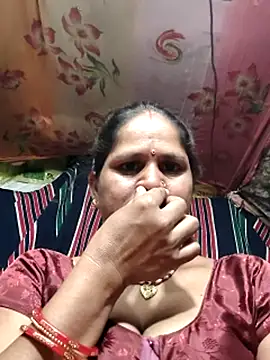 Hot kiran4 online show from 04-25-26, 01:41