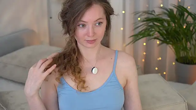 moan elisa online show from 04-30-26, 03:57