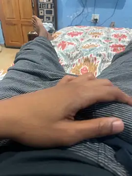 youngsterSA223 online show from 04-05-26, 08:50