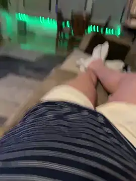 Snapshot of hungryMaya chatting on 02-12-26, 09:54 hungryMaya online show from 02-12-26, 09:54