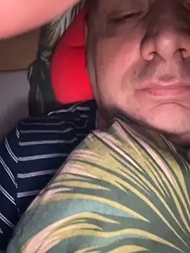 Snapshot of hungryMaya chatting on 03-01-26, 10:45 hungryMaya online show from 03-01-26, 10:45