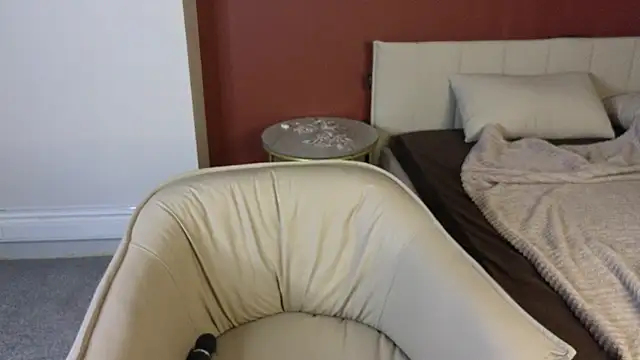 LovingWhisperr online show from 04-23-26, 01:18