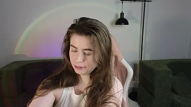 LovingWhisperr online show from 04-26-26, 01:14