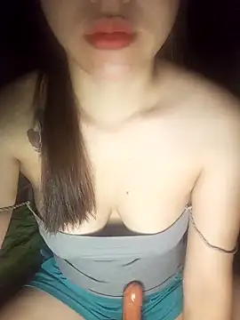 Yui-Ch1682 online show from 04-22-26, 09:49