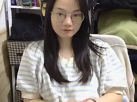 xiaoxiaowan11 online show from 03-08-26, 12:09