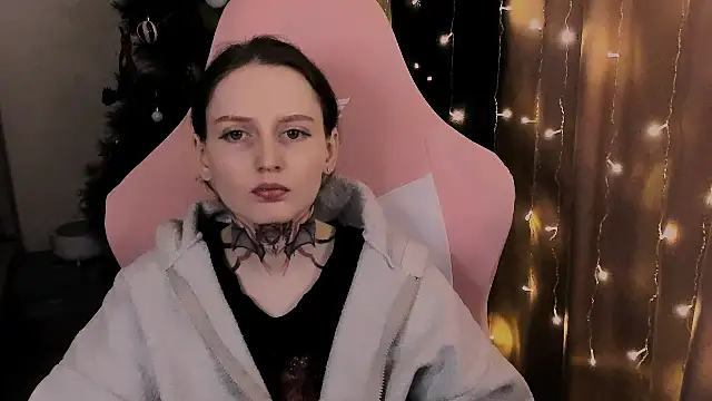 Snapshot of Onyxix chatting on 02-14-26, 06:15 Onyxix online show from 02-14-26, 06:15