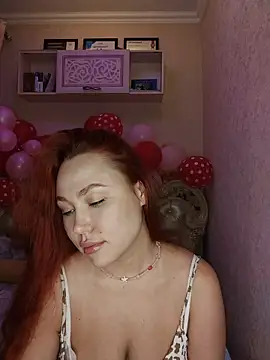 LolaaMint  online show from 02-18-26, 04:36