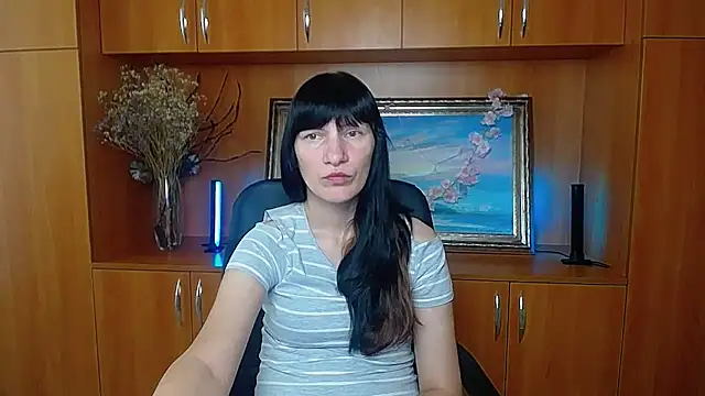 Rosalinda ro online show from 05-19-26, 12:11