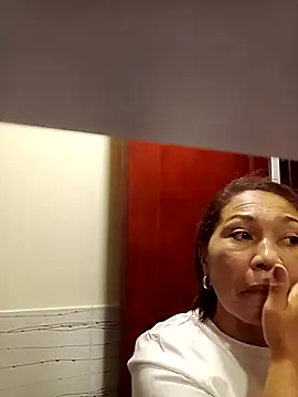 dannamomcerratt online show from 02-22-26, 07:56