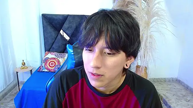 nikoo 18 online show from 03-07-26, 01:52