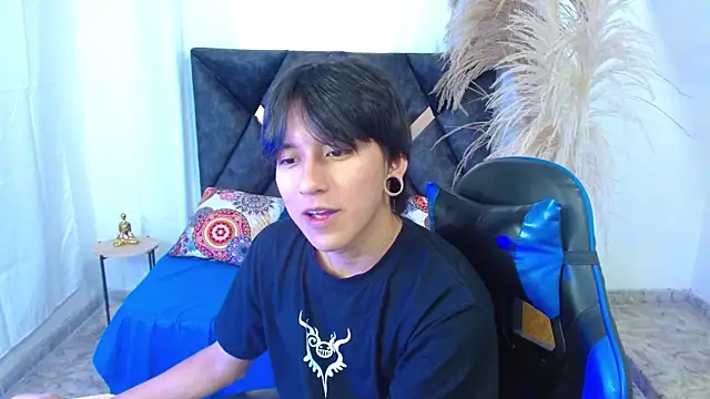 nikoo 18 online show from 03-10-26, 01:27