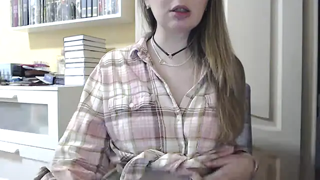 Snapshot of Tasiya chatting on 02-05-26, 01:27 Tasiya online show from 02-05-26, 01:27