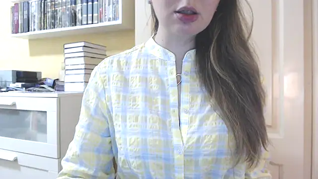 Snapshot of Tasiya chatting on 03-12-26, 01:50 Tasiya online show from 03-12-26, 01:50