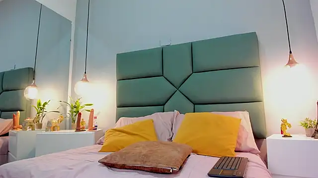 Fany Lopez online show from 03-12-26, 07:31