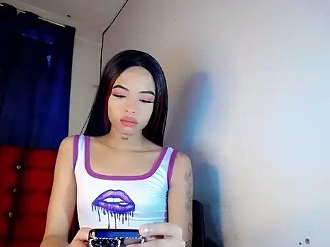 DahliaGill online show from 06-08-26, 04:51