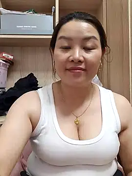 Jennie dogy online show from 06-09-26, 01:45