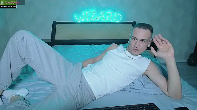 Snapshot of Lstfl_Wizard chatting on 03-06-26, 06:59 Lstfl Wizard online show from 03-06-26, 06:59