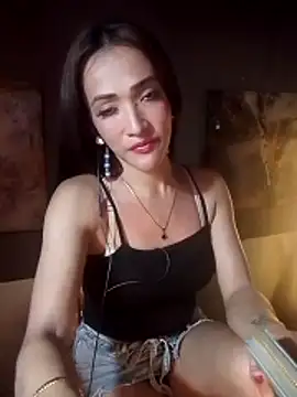 Snapshot of GeorginaLove09 chatting on 05-14-26, 09:27 GeorginaLove09 online show from 05-14-26, 09:27